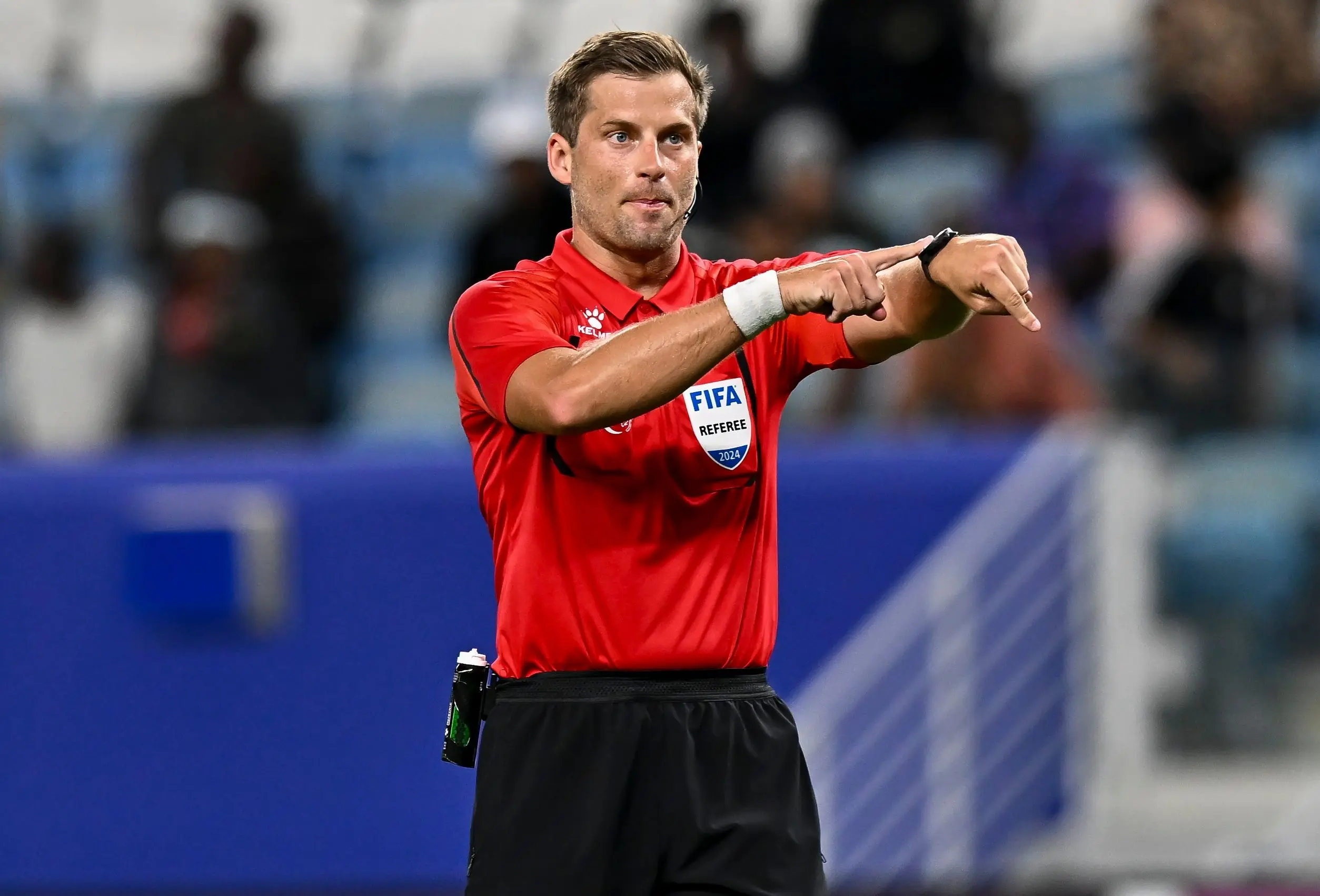 大利亚裁判, 有利, src 大利亚裁判, 有利, src