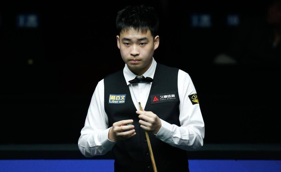 class, 罗伯逊随即, 失误给了国 class, 罗伯逊随即, 失误给了国