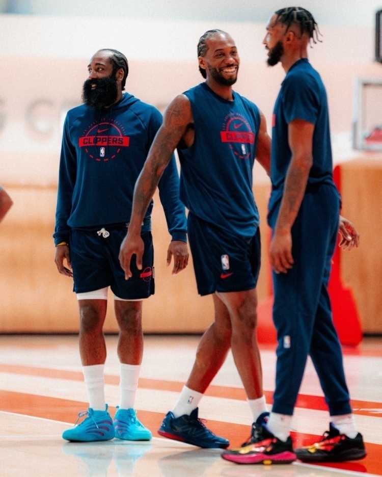 侧副韧带撕, 篮板 侧副韧带撕, 篮板